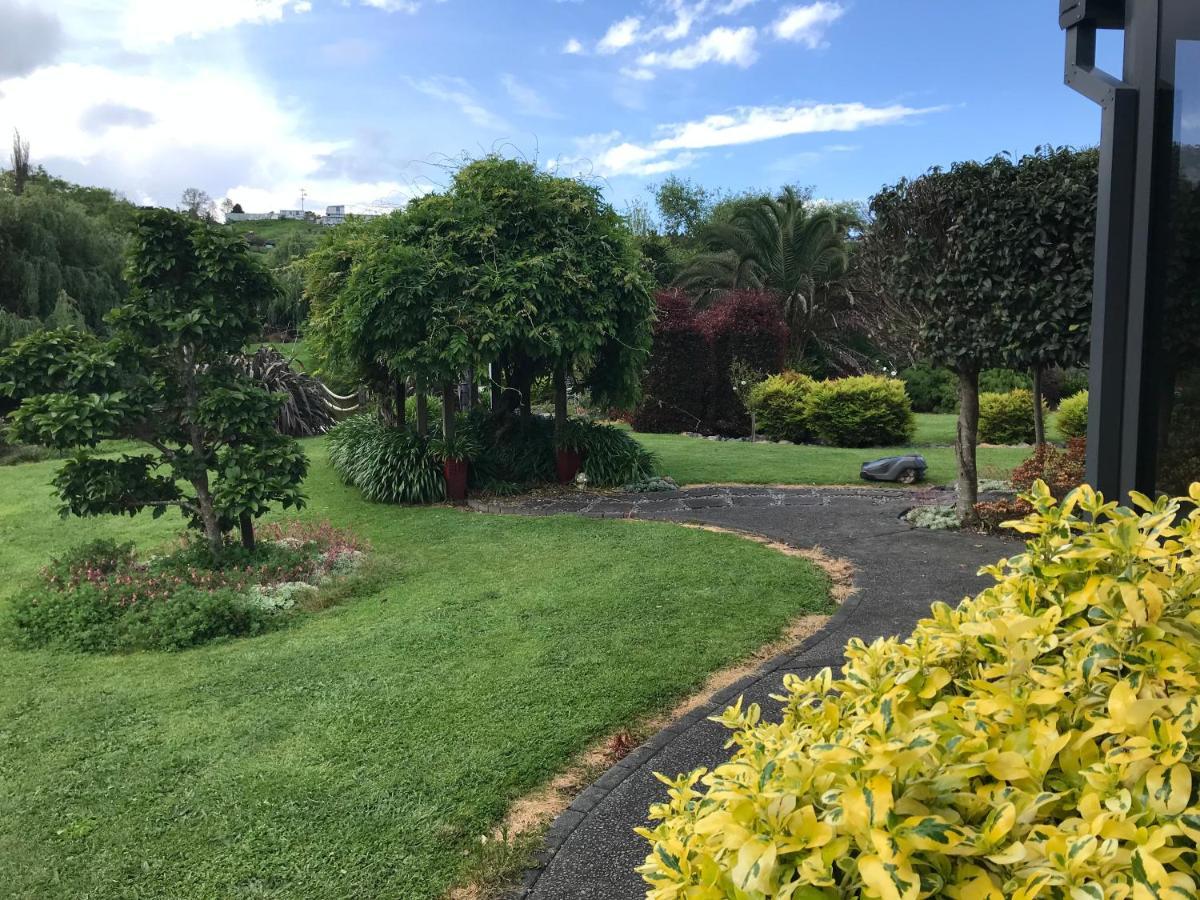 Silverdale Garden Stay Bed & Breakfast