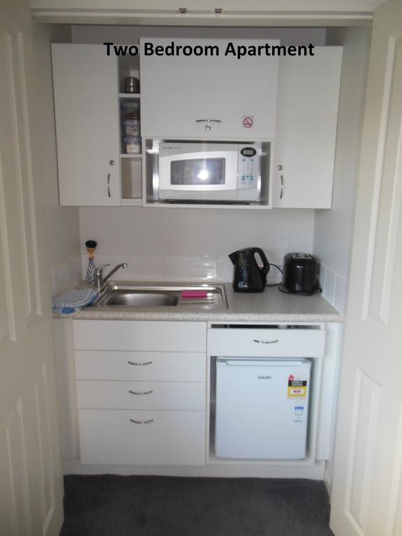 Silverdale Garden Stay Bed & Breakfast Orewa